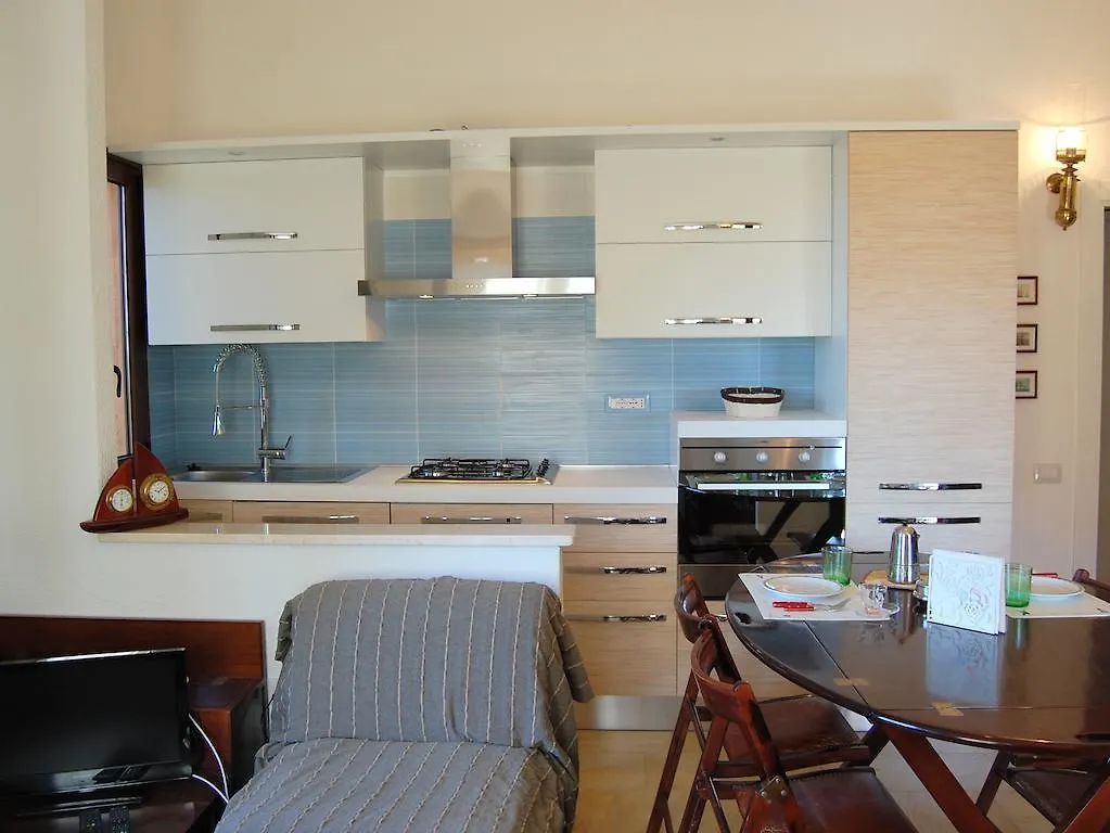 Appartamenti Brezza Di Mare Monte Nai Apartment