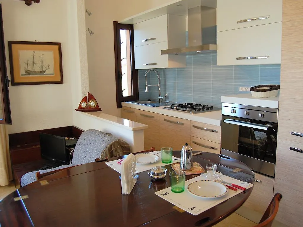 Appartamenti Brezza Di Mare Monte Nai 0*,