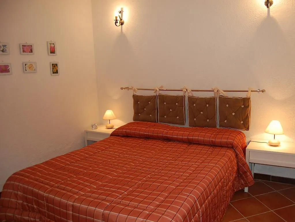 Apartment Appartamenti Brezza Di Mare Monte Nai
