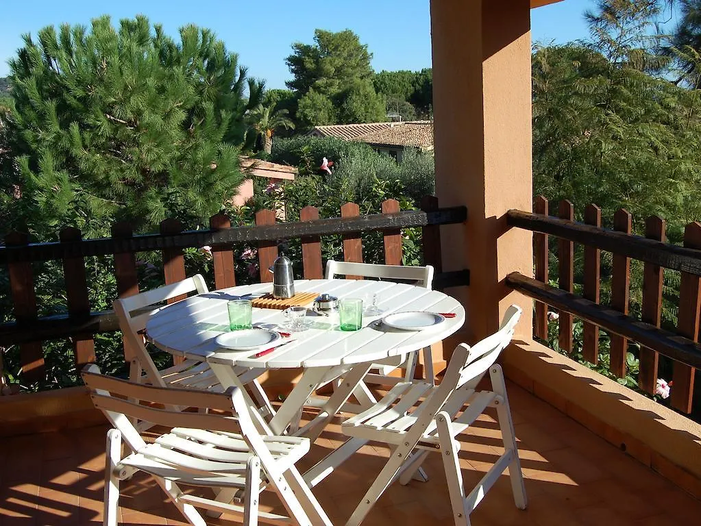 Appartamenti Brezza Di Mare Monte Nai Apartment