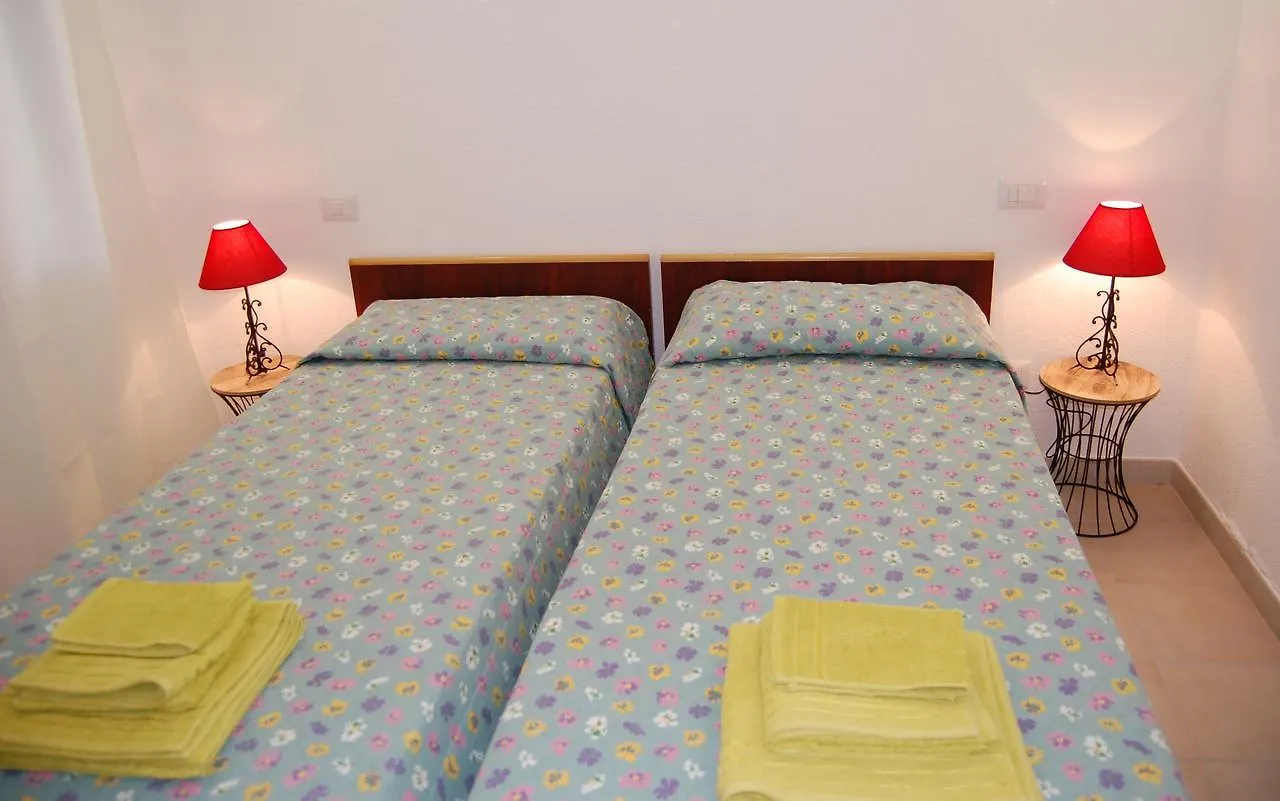 Appartamenti Brezza Di Mare Monte Nai Apartment