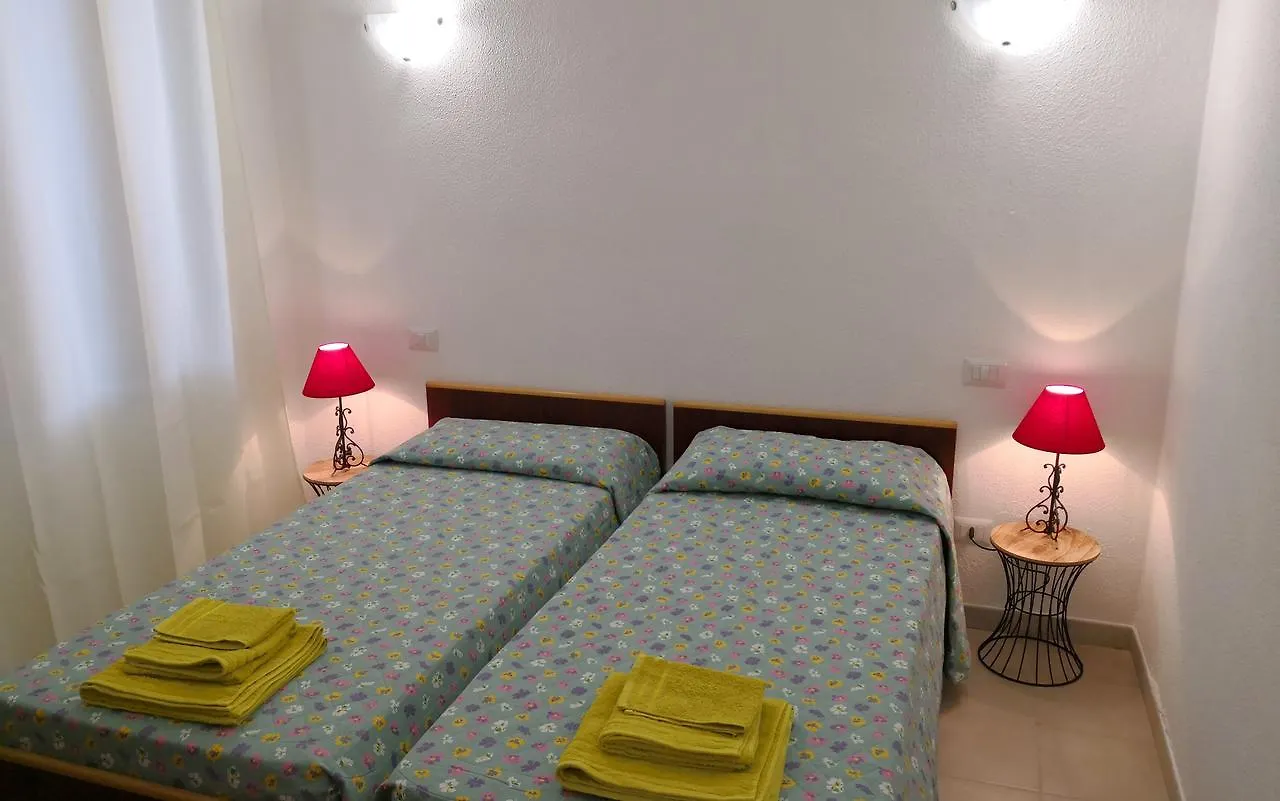 Appartamenti Brezza Di Mare Monte Nai Apartment