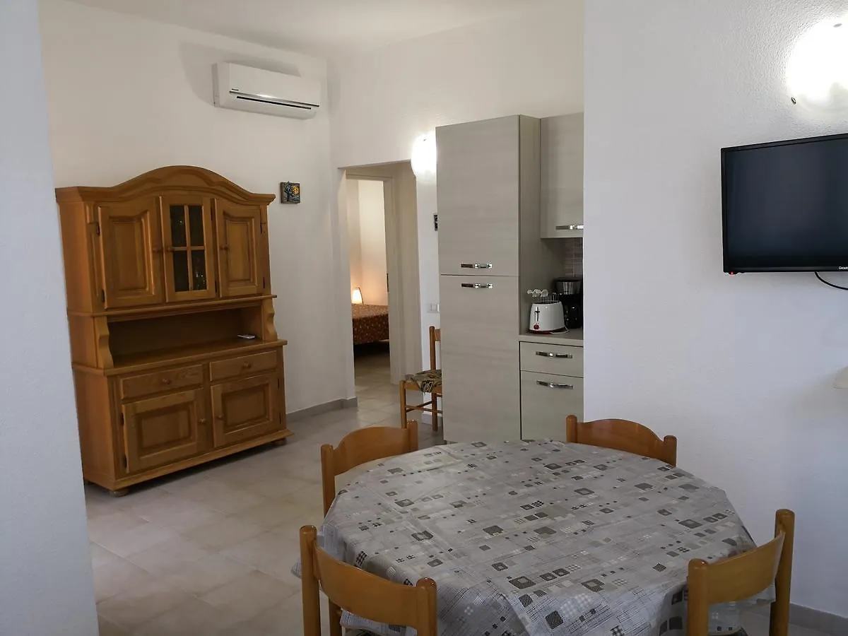 Appartamenti Brezza Di Mare Monte Nai Apartment
